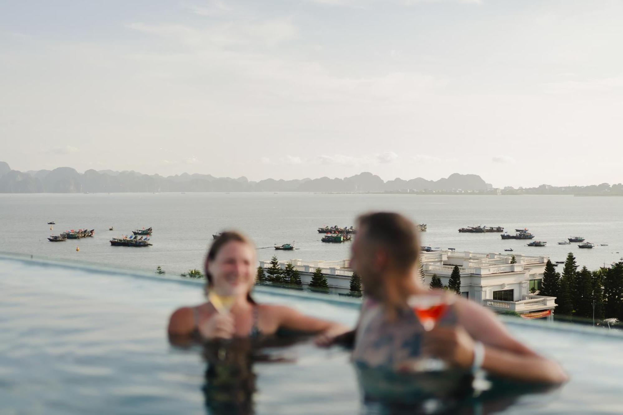 Danitel Halong Hotel Ha Long Exterior photo